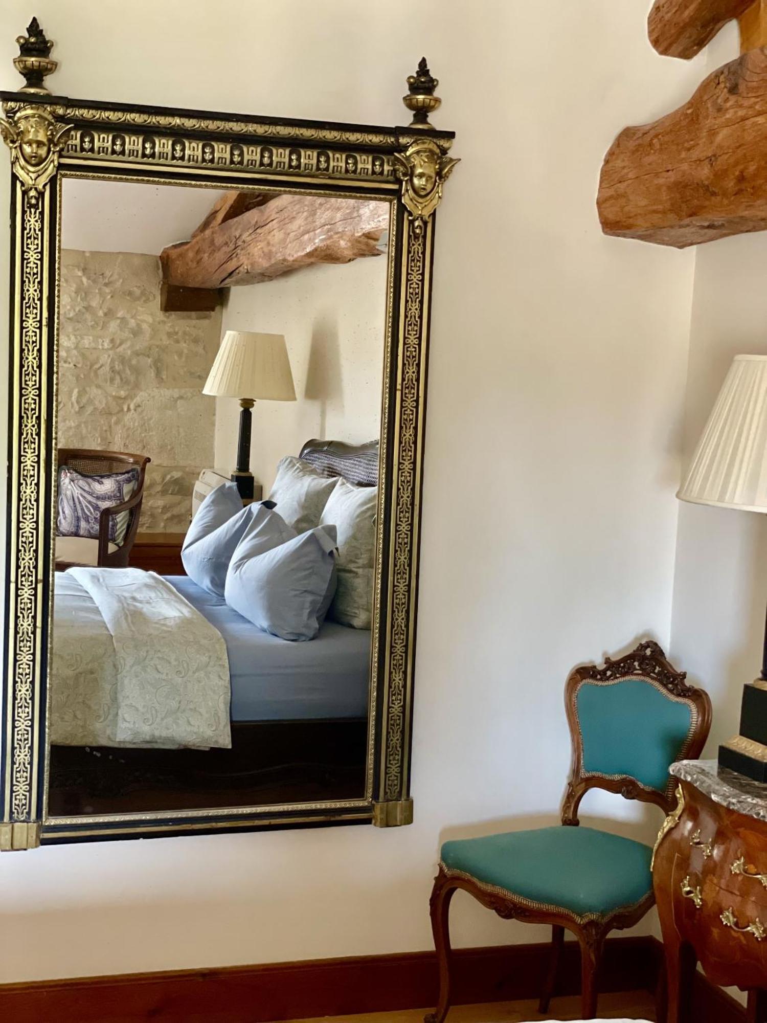 Chateau Masburel Fougueyrolles Стая снимка