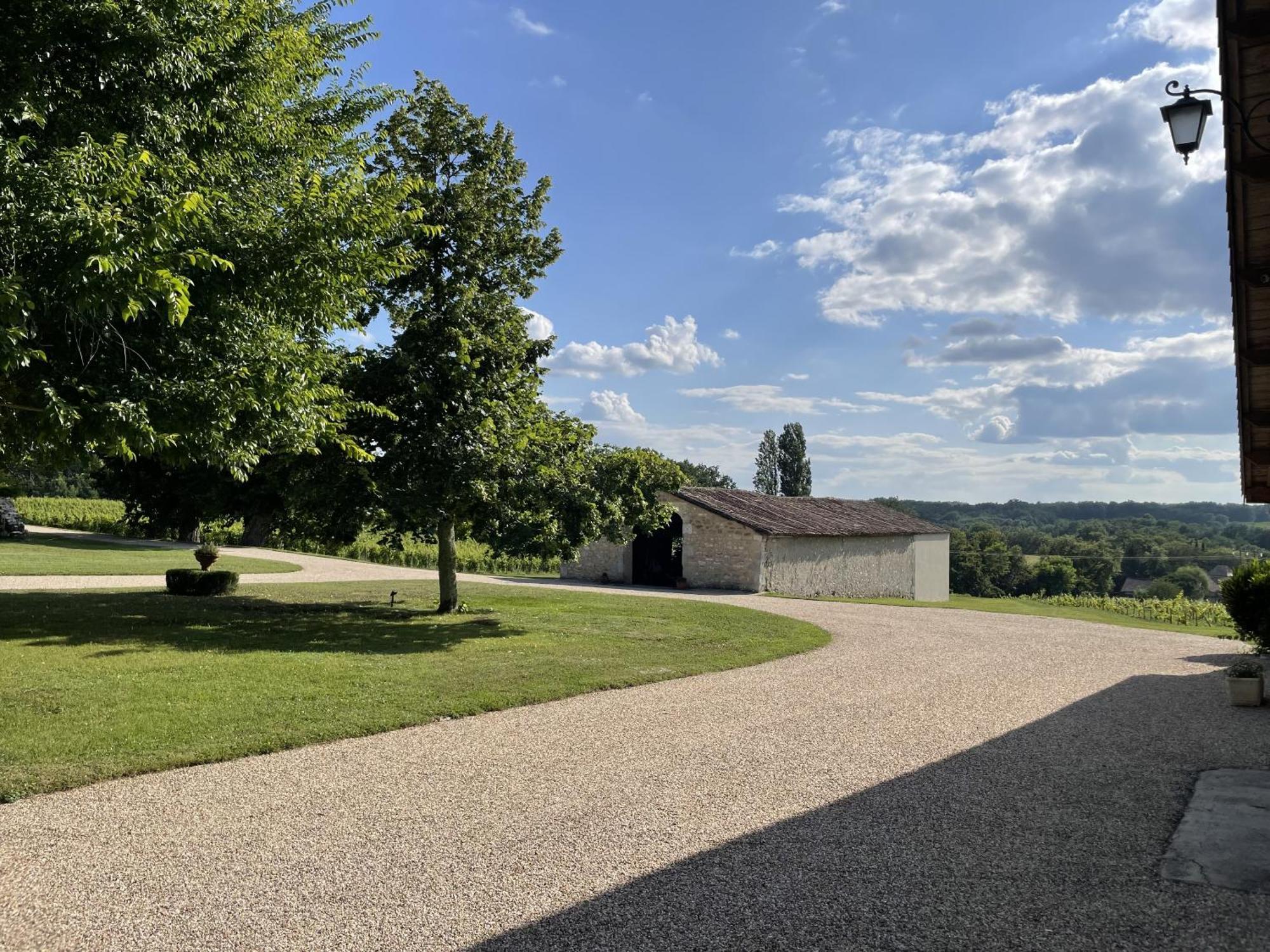 Chateau Masburel Fougueyrolles Стая снимка