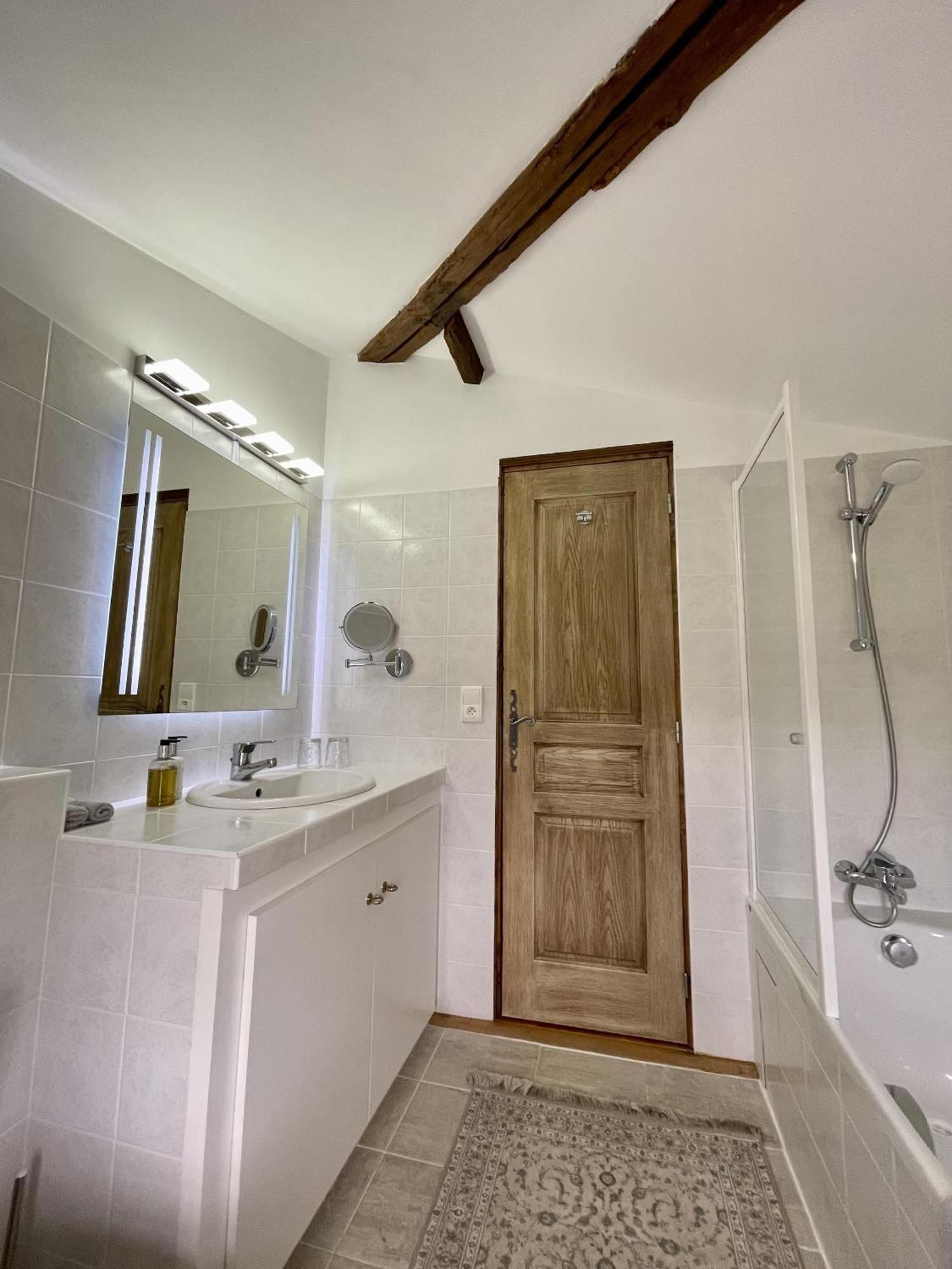 Chateau Masburel Fougueyrolles Стая снимка