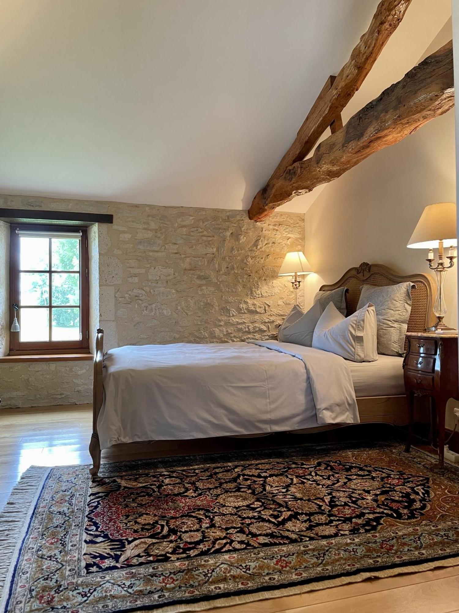 Chateau Masburel Fougueyrolles Стая снимка